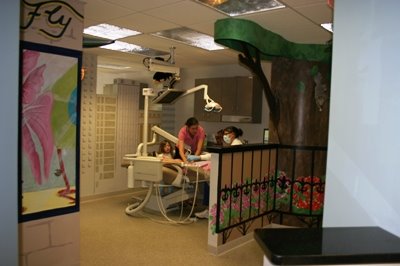 Pediatric Dentists and Orthodontist office Dental Care Kids exam room